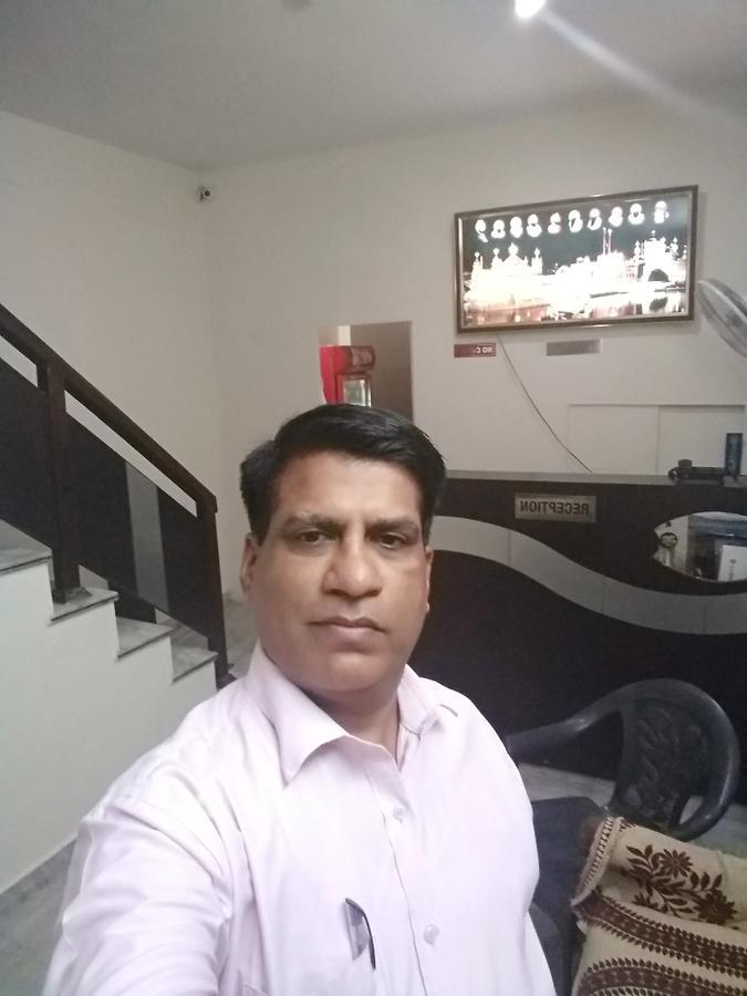 Raja Guest House Jalandhar Extérieur photo